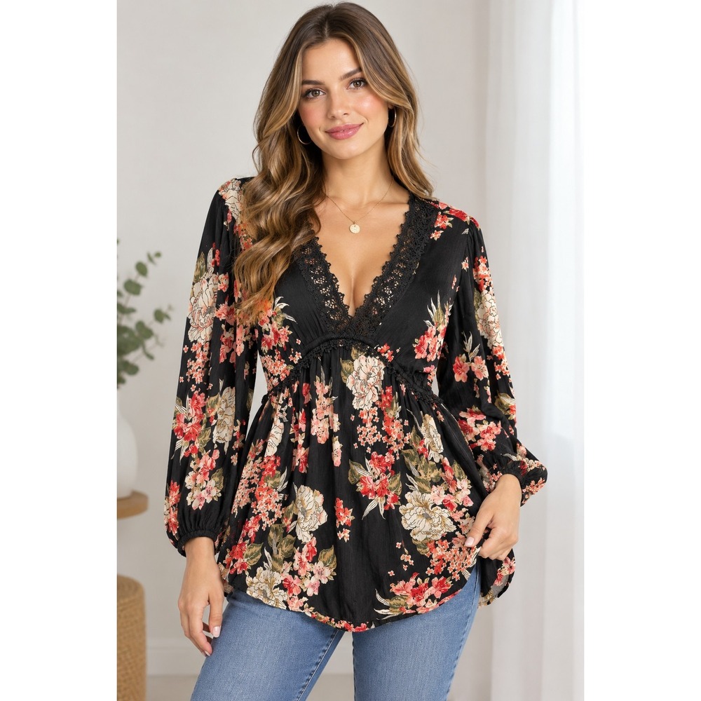 Angie Gyspy Black Floral Crochet Peplum Top S Boho Chic Peasant V-Neck NWOT